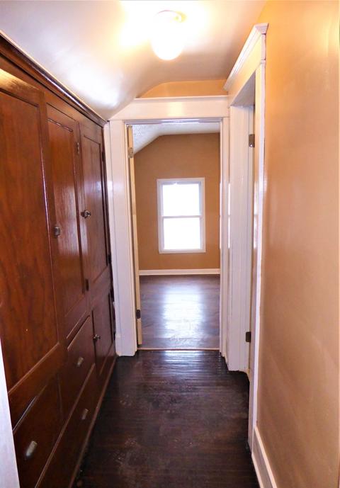 323 High St, Aurora, IL 60505 photo 15