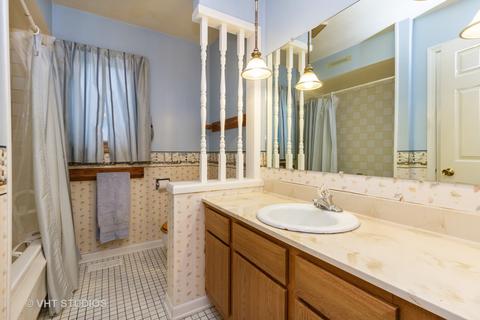 20945 Cambridge Ln, Olympia Fields, IL 60461 photo 5
