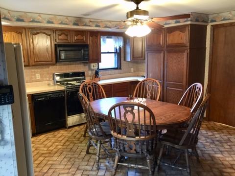 560 E Oakton St E, Des Plaines, IL 60018 photo 16