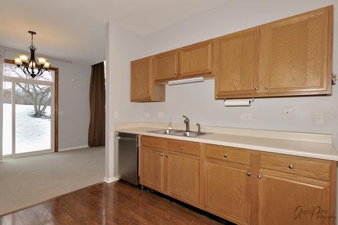 13 Grandview Ct, Algonquin, IL 60102 photo 6