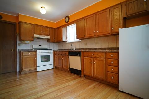4 N251 7th Ave, Addison, IL 60101 photo 3