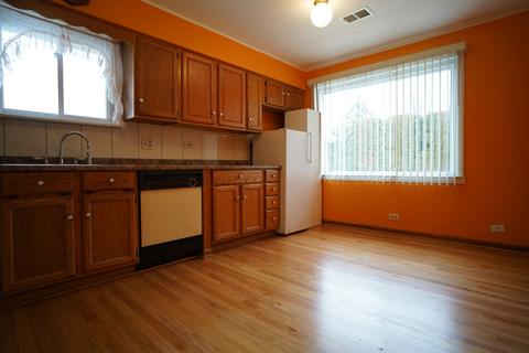 4 N251 7th Ave, Addison, IL 60101 photo 4