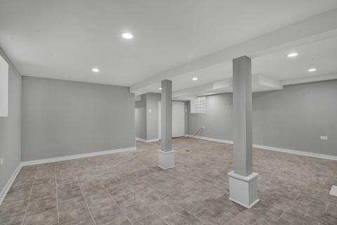 516 E 92nd St, Chicago, IL 60619 photo 22