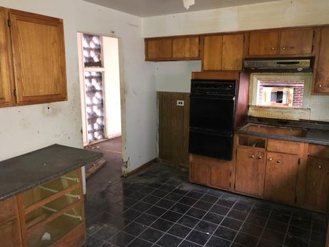 11558 S Loomis St, Chicago, IL 60643 photo 8