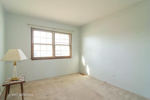 53 Laurel Trl, Wheeling, IL 60090 photo 11