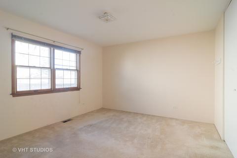 53 Laurel Trl, Wheeling, IL 60090 photo 9