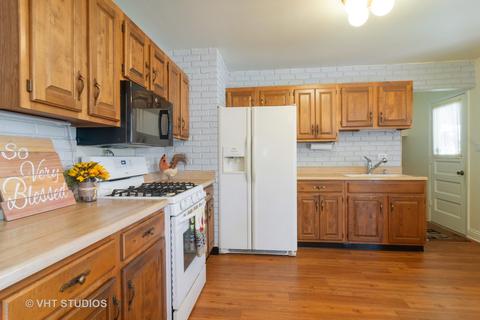 53 Laurel Trl, Wheeling, IL 60090 photo 4