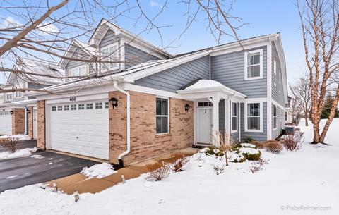 400 Blackstone Ave, Elgin, IL 60124 photo 1