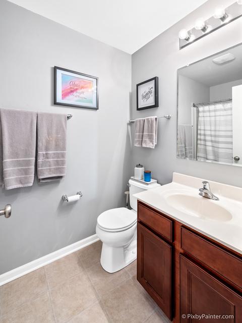 400 Blackstone Ave, Elgin, IL 60124 photo 21