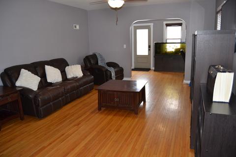 1509 7th St, Peru, IL 61354 photo 3