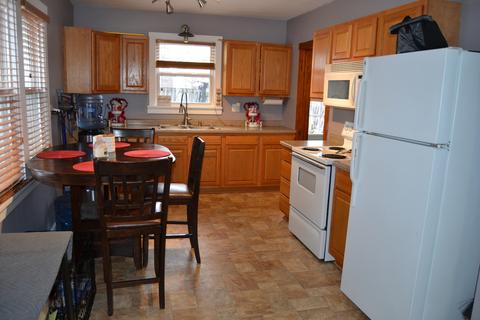 1509 7th St, Peru, IL 61354 photo 2