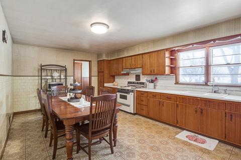 1204 Jericho Rd, Aurora, IL 60506 photo 10