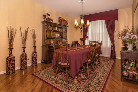 5933 Eton Dr, Hoffman Estates, IL 60192 photo 10
