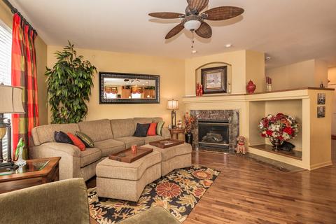 5933 Eton Dr, Hoffman Estates, IL 60192 photo 17
