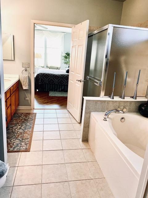 5933 Eton Dr, Hoffman Estates, IL 60192 photo 6