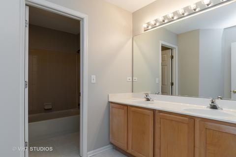 1918 Arbor Gate Dr, Plainfield, IL 60586 photo 16