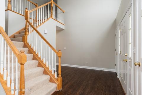 1918 Arbor Gate Dr, Plainfield, IL 60586 photo 2