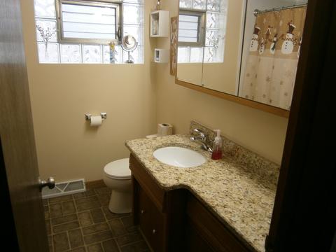 5908 Prospect Ave, Berkeley, IL 60163 photo 16