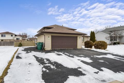 2003 Cumberland Dr, Plainfield, IL 60586 photo 3