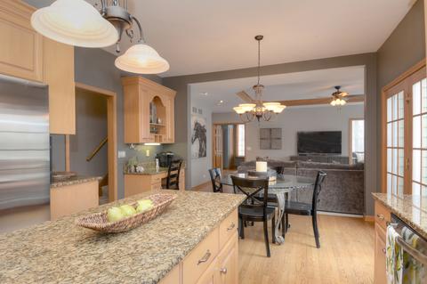 1648 Eagle Brook Dr, Geneva, IL 60134 photo 7