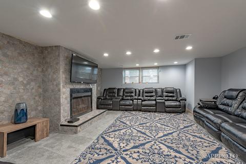7935 Central Ave, Burbank, IL 60459 photo 19