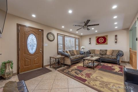 7935 Central Ave, Burbank, IL 60459 photo 4