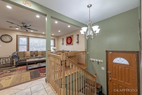 7935 Central Ave, Burbank, IL 60459 photo 3