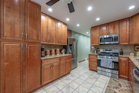 7935 Central Ave, Burbank, IL 60459 photo 9