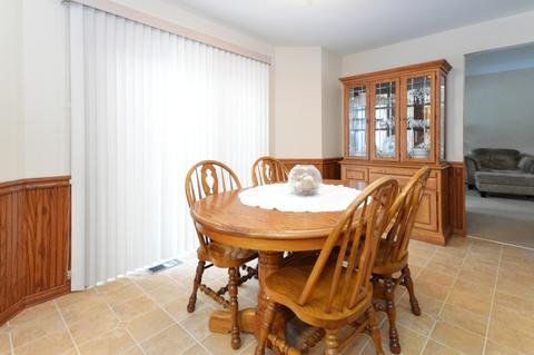 15212 S Thomas Ct, Plainfield, IL 60544 photo 9