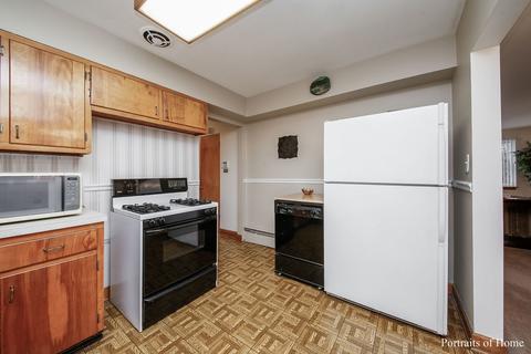 119 Highland Rd, Willowbrook, IL 60527 photo 5
