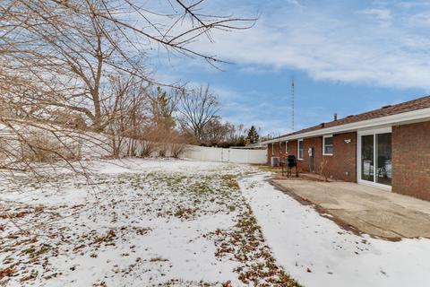 1313 Baugh Dr, Normal, IL 61761 photo 32