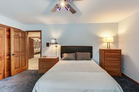 29 W515 Morningside Dr, Bartlett, IL 60103 photo 13