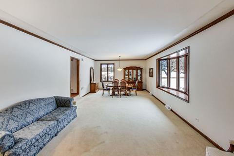 29 W515 Morningside Dr, Bartlett, IL 60103 photo 3