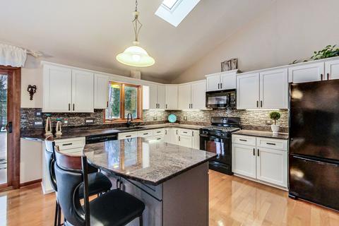 29 W515 Morningside Dr, Bartlett, IL 60103 photo 6
