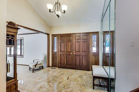 29 W515 Morningside Dr, Bartlett, IL 60103 photo 2