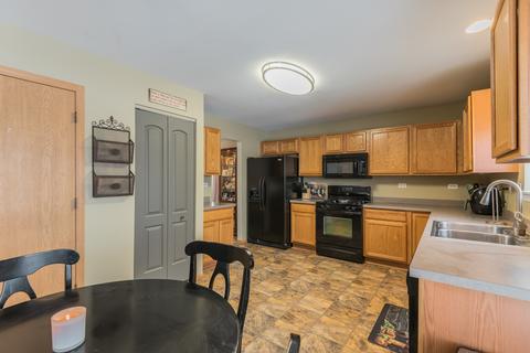 3650 Bailey St, Plano, IL 60545 photo 10