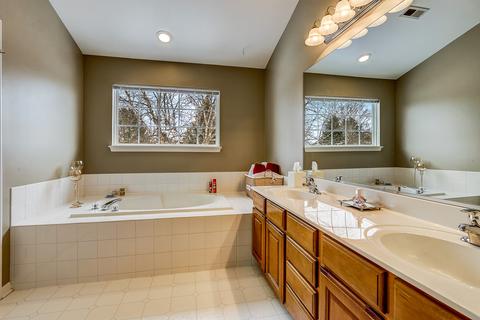 411 Clover Dr, Algonquin, IL 60102 photo 18