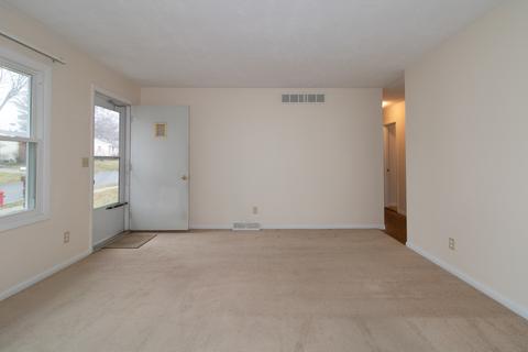 1717 Hoover Dr, Normal, IL 61761 photo 7