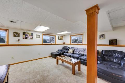 925 W Pine Pl, Griffith, IN 46319 photo 12