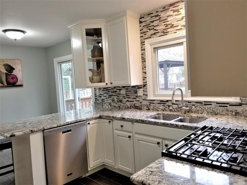 910 Tanglewood Dr, Algonquin, IL 60102 photo 12