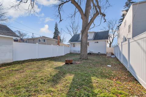 1426 E Algonquin Rd, Des Plaines, IL 60016 photo 27
