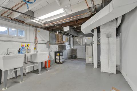 1426 E Algonquin Rd, Des Plaines, IL 60016 photo 26