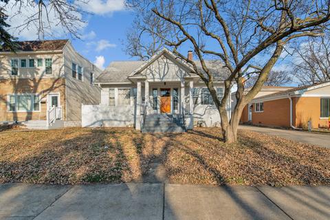 1426 E Algonquin Rd, Des Plaines, IL 60016 photo 1