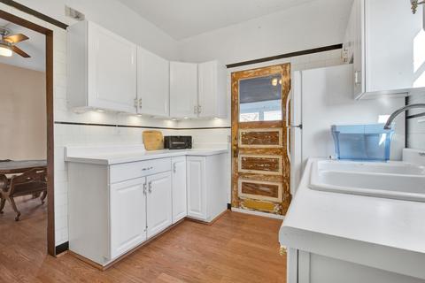 1426 E Algonquin Rd, Des Plaines, IL 60016 photo 13