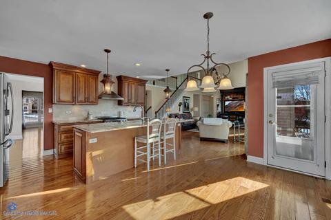 8 White Chapel Ct, Algonquin, IL 60102 photo 5