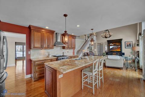 8 White Chapel Ct, Algonquin, IL 60102 photo 4