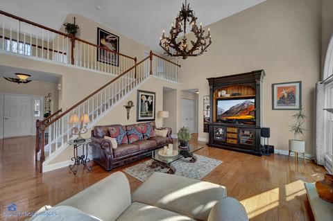 8 White Chapel Ct, Algonquin, IL 60102 photo 7