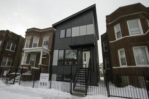 535 E 60th St, Chicago, IL 60637 photo 1