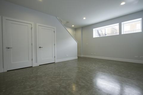 535 E 60th St, Chicago, IL 60637 photo 27