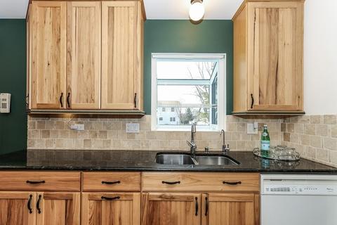 1147 Driftwood Ln, Bartlett, IL 60103 photo 9
